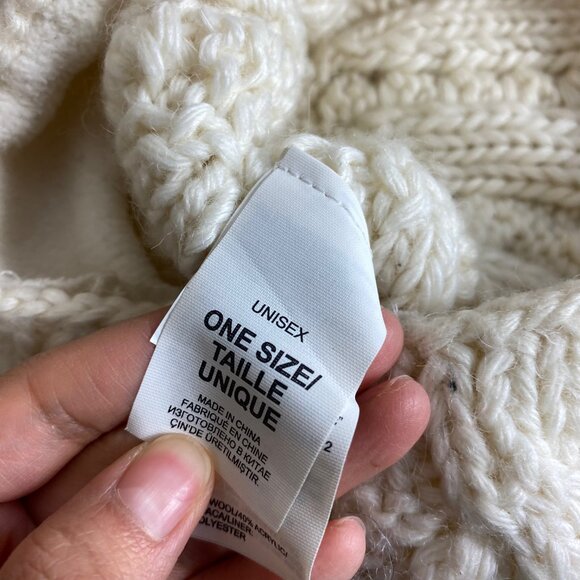 The North Face Off White Knit Winter Hat One Size - Picture 5 of 6